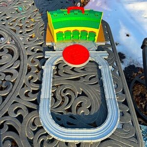 Thomas the Train Take n Play Tidmouth Sheds Portable Play Set